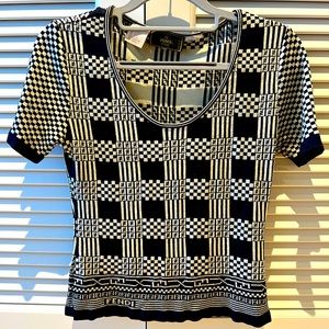 FENDI lady summer sweater Top short sleeve. Original owner. Great quality.